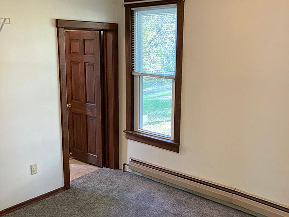 4th image of 1614 Belle Ave