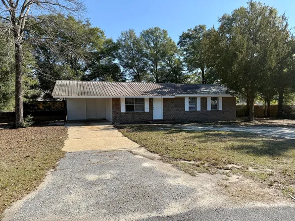 77 Orson Dr, Defuniak Springs, FL 32433