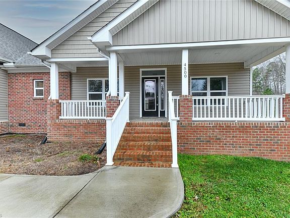 3rd image of 4500 Pine Vista Ln