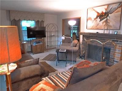2nd image of 4720 N Bolton Ave