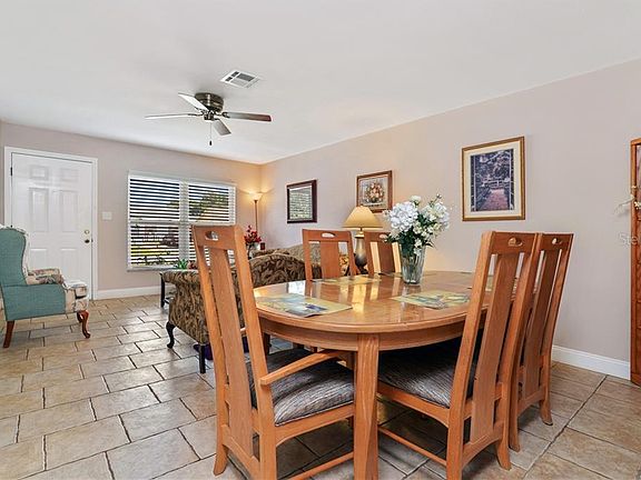 5th image of 518 Owl Cir