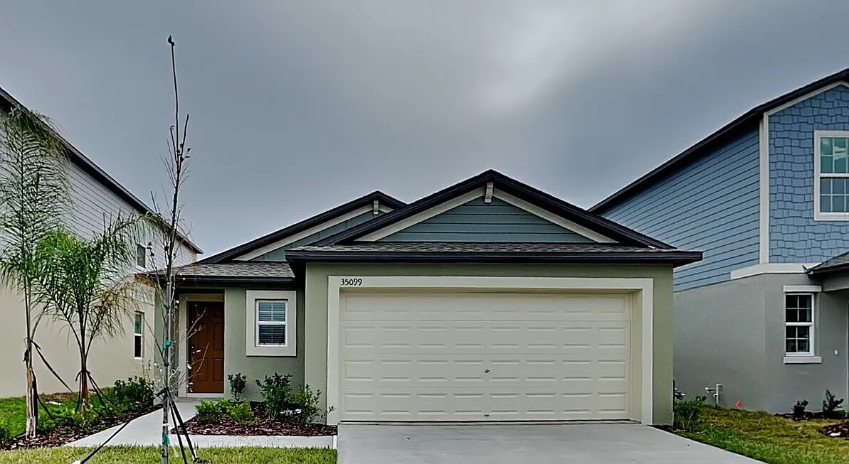 3 bed, 1448 sqft, $2,100 — Photo 3