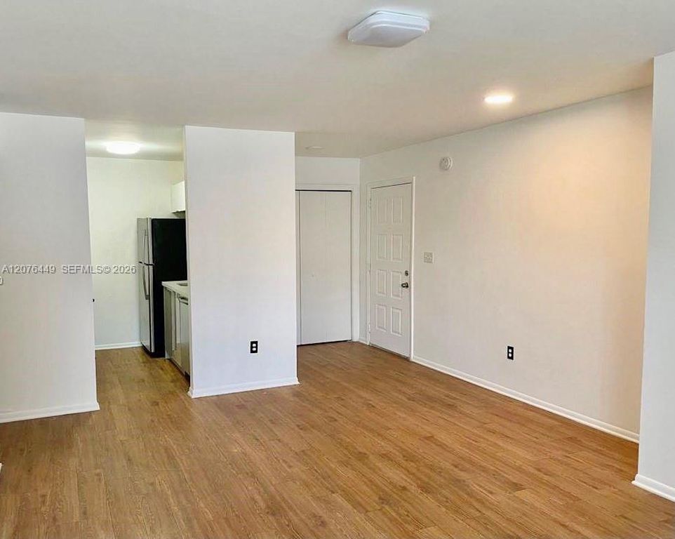 4421 W McNab Rd APT 20, photo 7