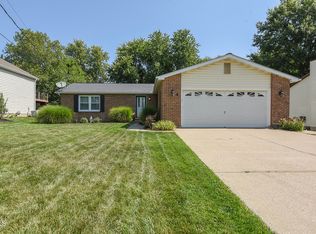 27 Kelley Dr, Florence, KY 41042