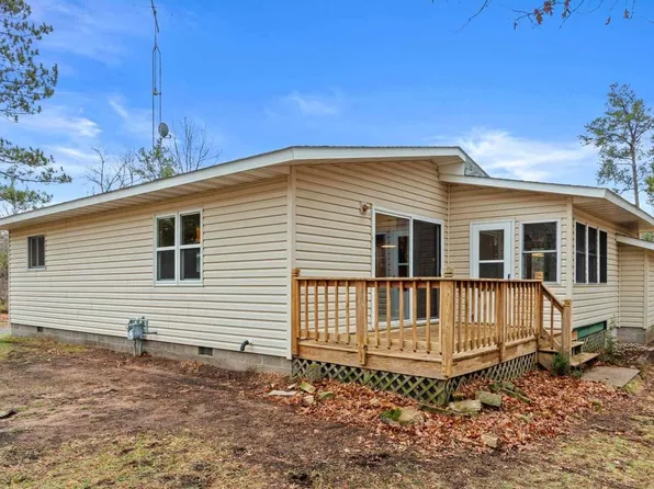 382, 384 Bromley Way, Nekoosa, WI 54457