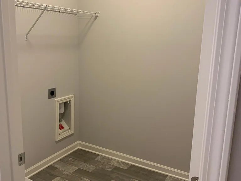2559 Irwell Way — Photo 5