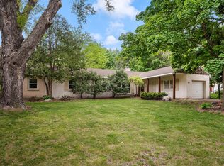 3517 Leroy St, Wayzata, MN 55391