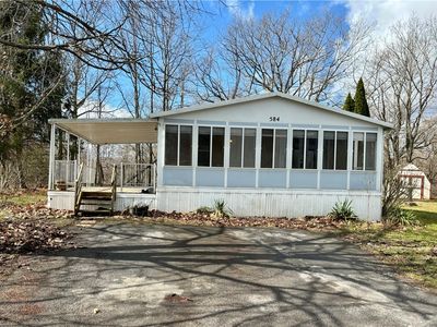 584 Bankside Dr, Hamlin, NY, 14464
