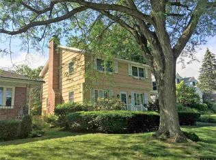 38 Kakely St, Albany, NY 12208