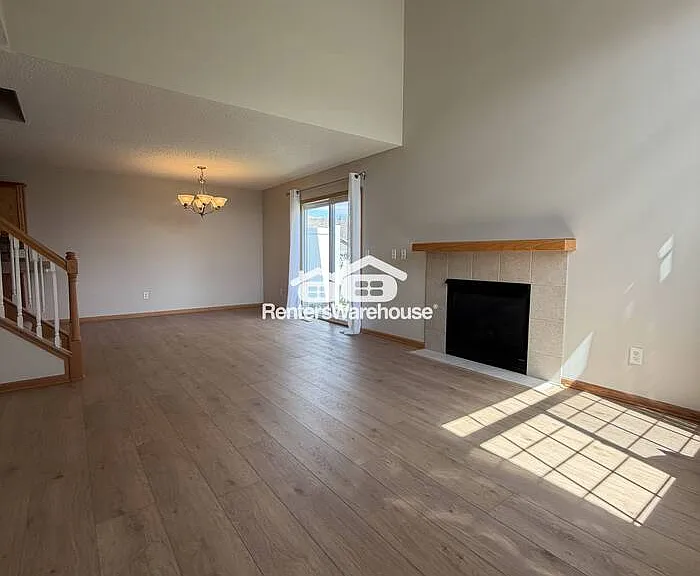 2489 Yellowstone Dr — Photo 6