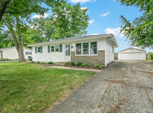 362 S Barbara Dr, Kankakee, IL 60901
