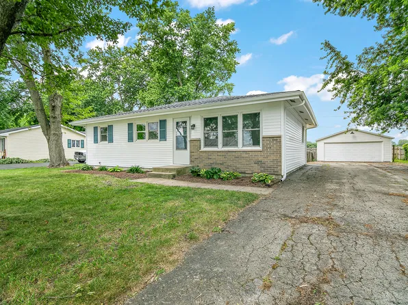 362 S Barbara Dr, Kankakee, IL 60901