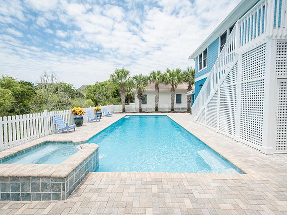 3rd image of 601 Ocean Palm Way