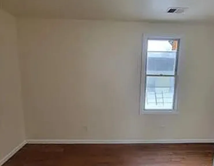 85 Littleton Ave #3 — Photo 3
