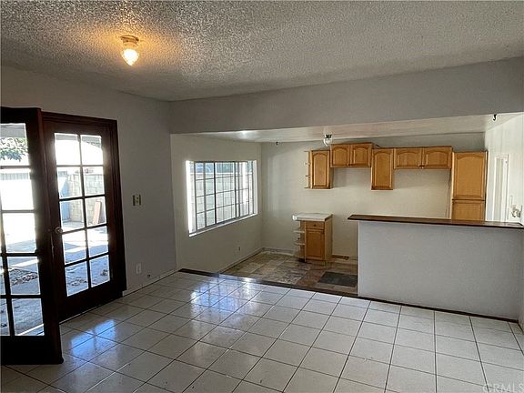 2nd image of 12135 161st St