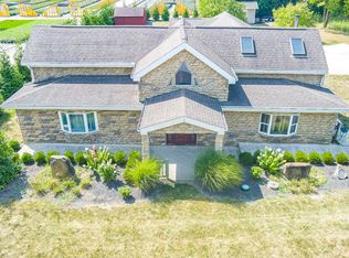 6151 Rager Rd, Groveport, OH 43125