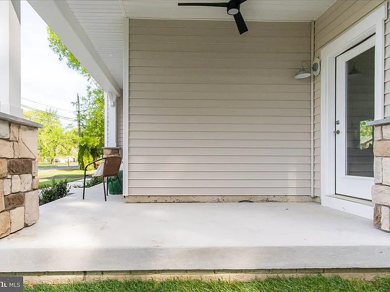 807 Radcliff Ave — Photo 37