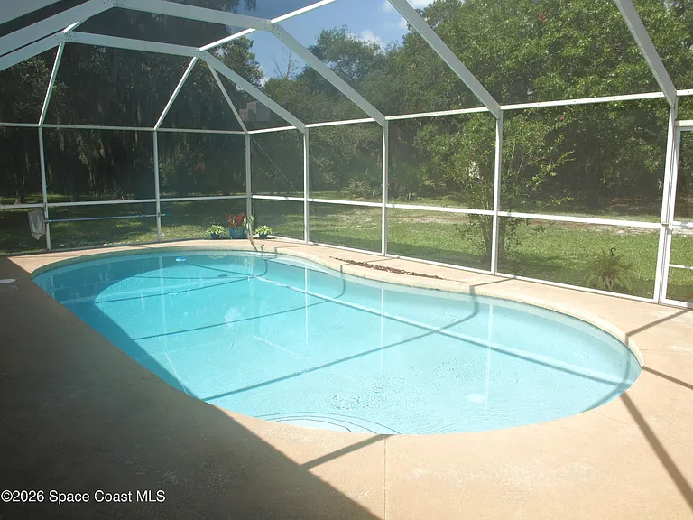 1170 Briar Run Cir — Photo 4