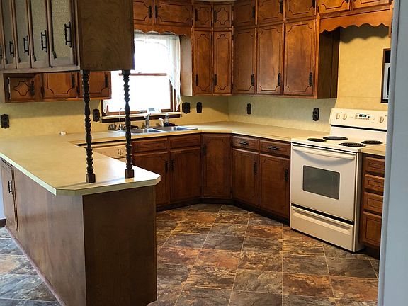 From dining room door looking at kitchen