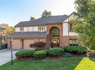 707 Willowcrest Dr, Gibsonia, PA