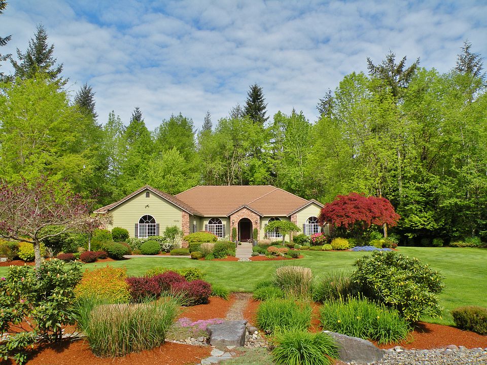 1st image of 5302 Klipsun Ln SW