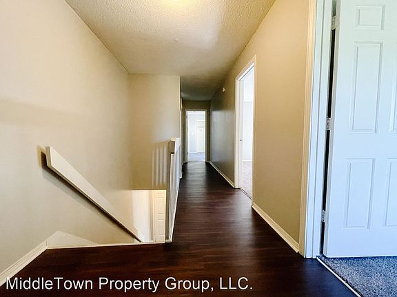 4th image of 5124 W Canterbury Dr #10587420