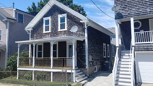 12 Dean Ave Photo 1