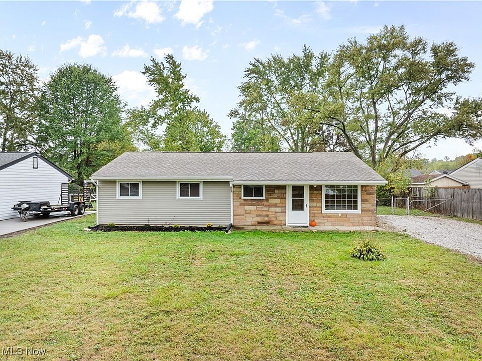 1st image of 3434 Lawndale Dr