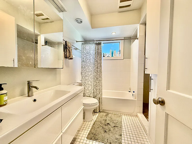 27 Fainwood Cir #3 — Photo 10