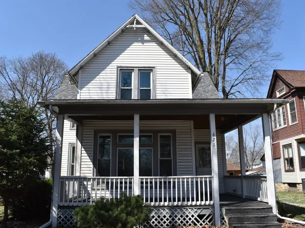 621 S Mill St, Pontiac, IL 61764