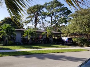 1812 SW 10th Ct, Fort Lauderdale, FL 33312