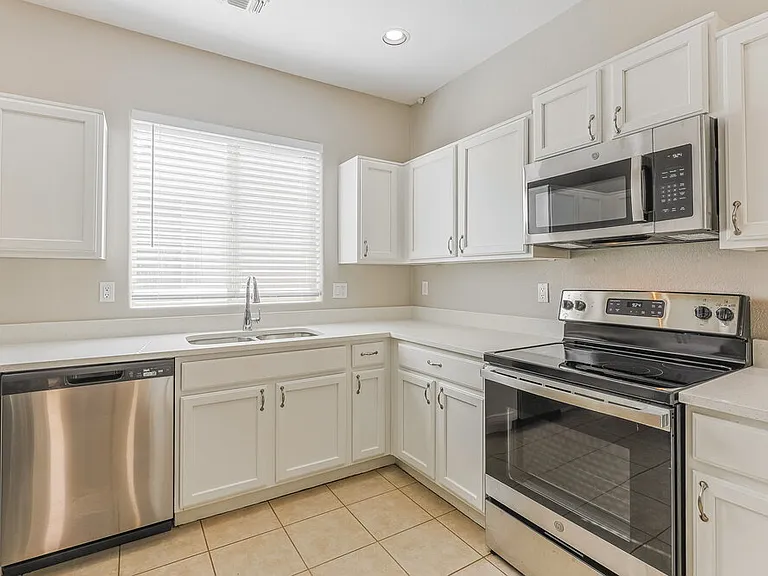 10825 E Boston St — Photo 7
