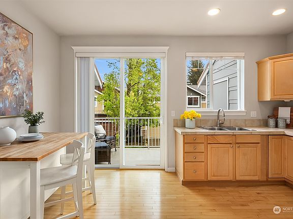5th image of 35311 SE Kinsey Street #403