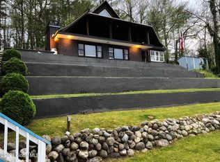 89 Birdsall Rd, Queensbury, NY 12804