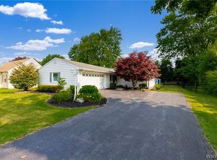 6235 Dorchester Rd, Lockport, NY 14094