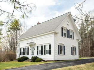 95 Cape Neddick Rd, York, ME 03909