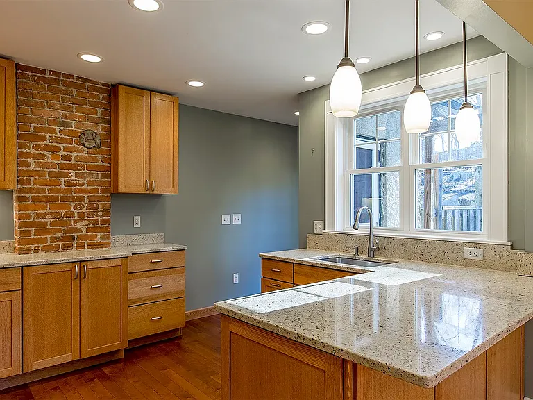 1 Beech St — Photo 13