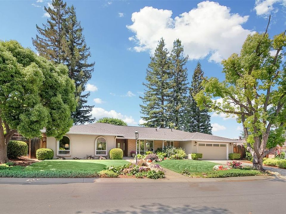 1st image of 441 San Domingo Way