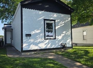 1738 Shelby St, New Albany, IN 47150