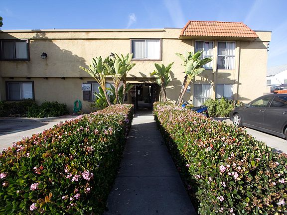 2nd image of 4746 W Point Loma Blvd APT 15