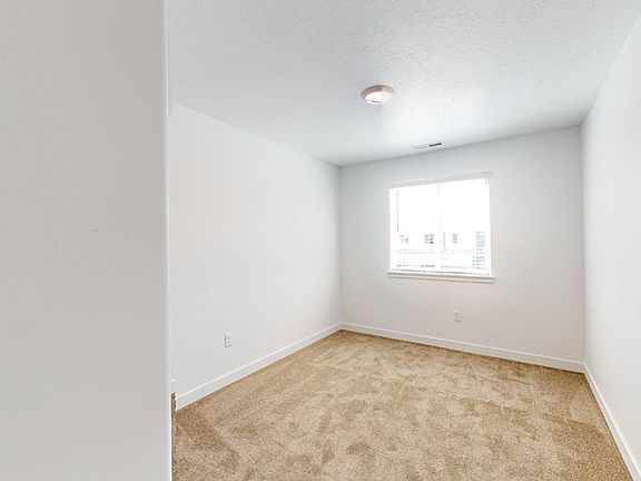 3rd image of 3364 W Sanctuary Ct