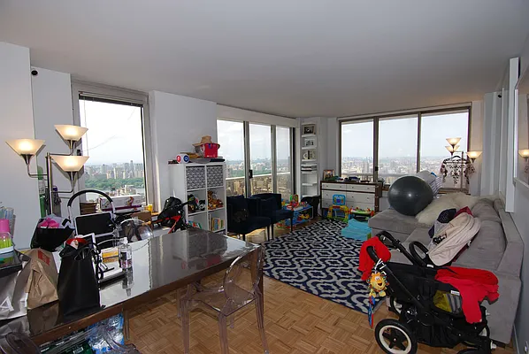 Rented by Owner | media 53