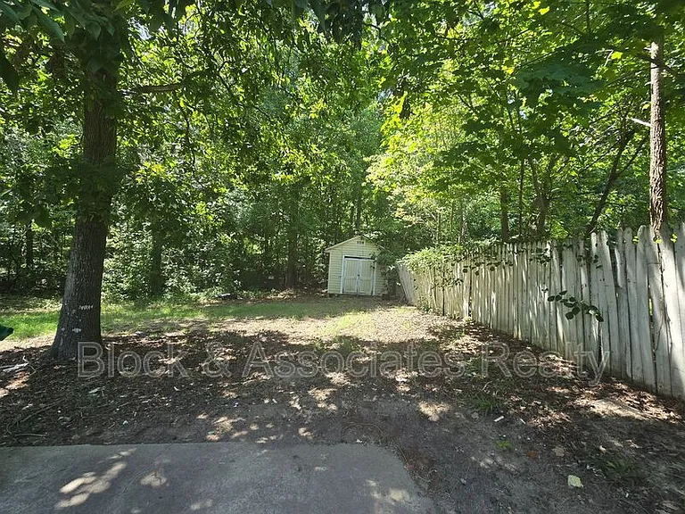 2612 Ernest St — Photo 21