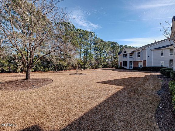 4th image of 4103 Breezewood Dr APT 203