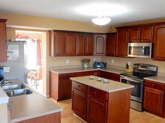 5th image of 1826 Farmhouse Way
