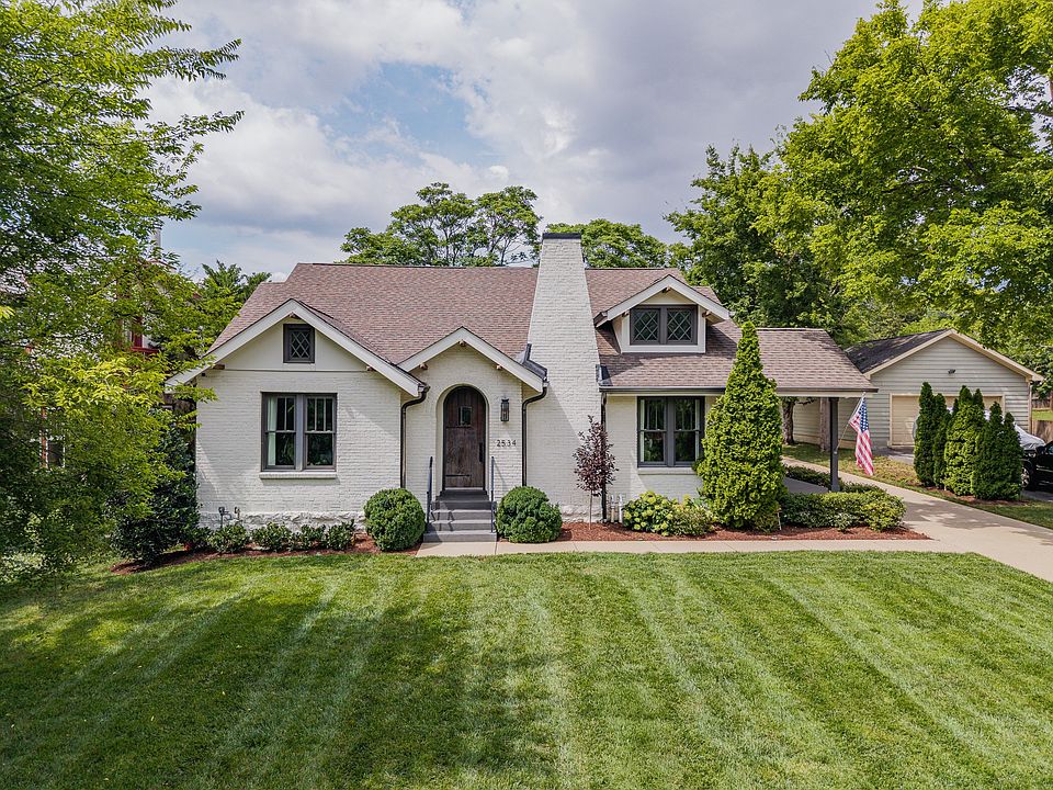 1st image of 2534 Ashwood Ave