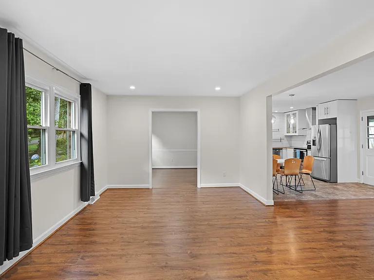 5024 Timbrook Ln — Photo 11
