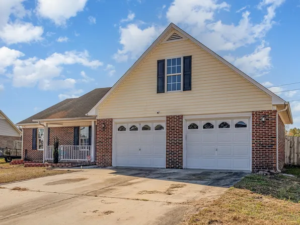 113 Purple Martin Pl, Fayetteville, NC 28306