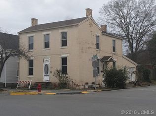 902 W 2nd St, Madison, IN 47250