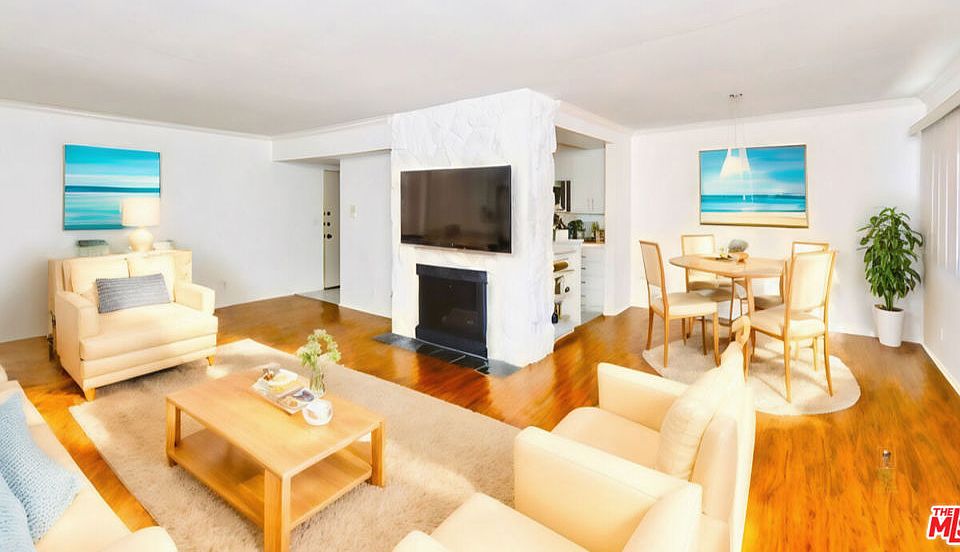 1st image of 1242 S Barrington Avenue #209